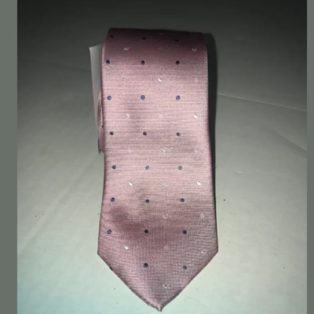 NWT Men’s J.CREW Pink Silk Multidot Tie